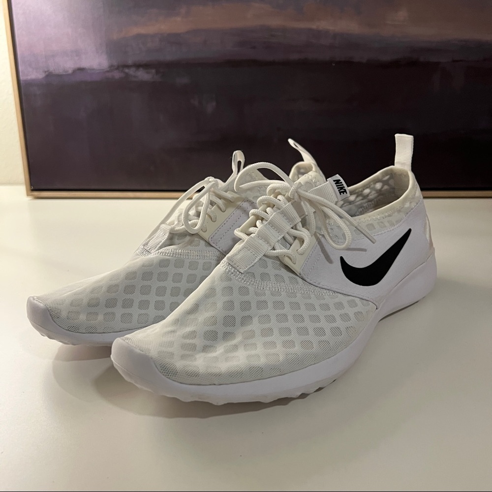 White Nike